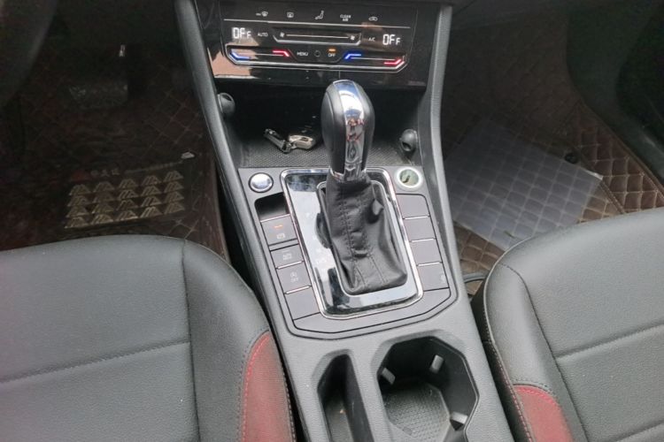 Volkswagen Bora 2020 #14 Volkswagen Bora 2020 صورة سيارة #14
