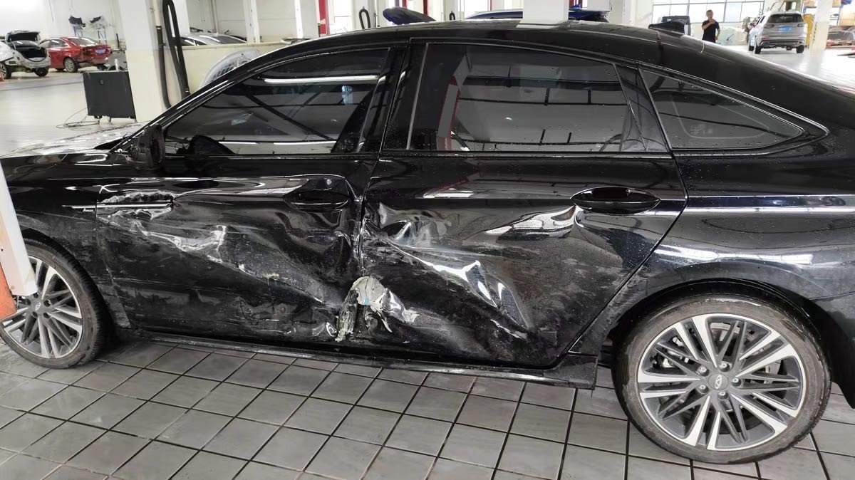 Chery Arrizo 8 2024 imagem de carro #7