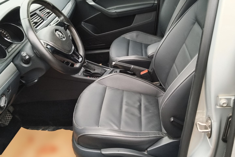 Volkswagen Lavida 2015 #15 Volkswagen Lavida 2015 car image #15