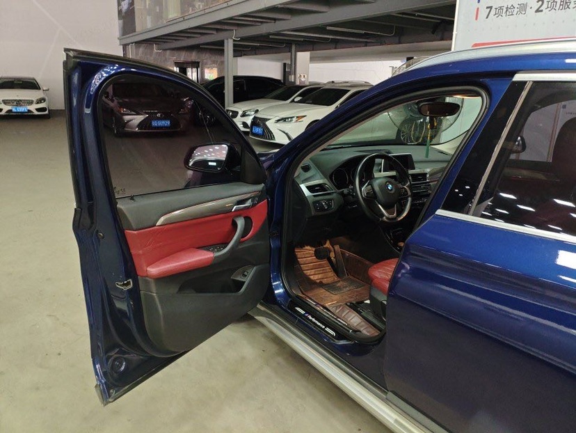BMW X1 2019 #4 BMW X1 2019 car image #4