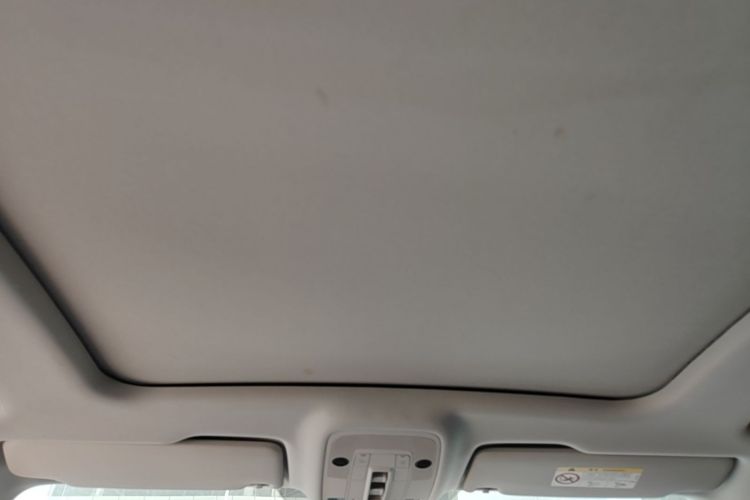 Audi Q3 2021 car image #20