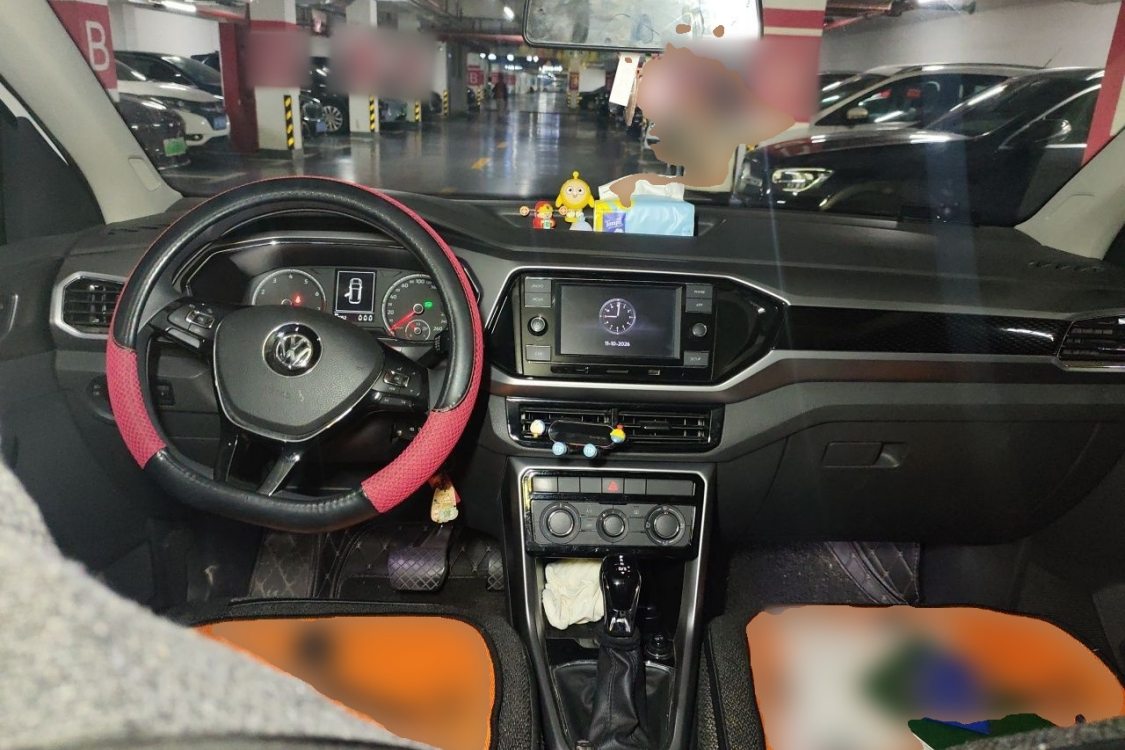 Volkswagen T-Cross 2019 image de voiture #21