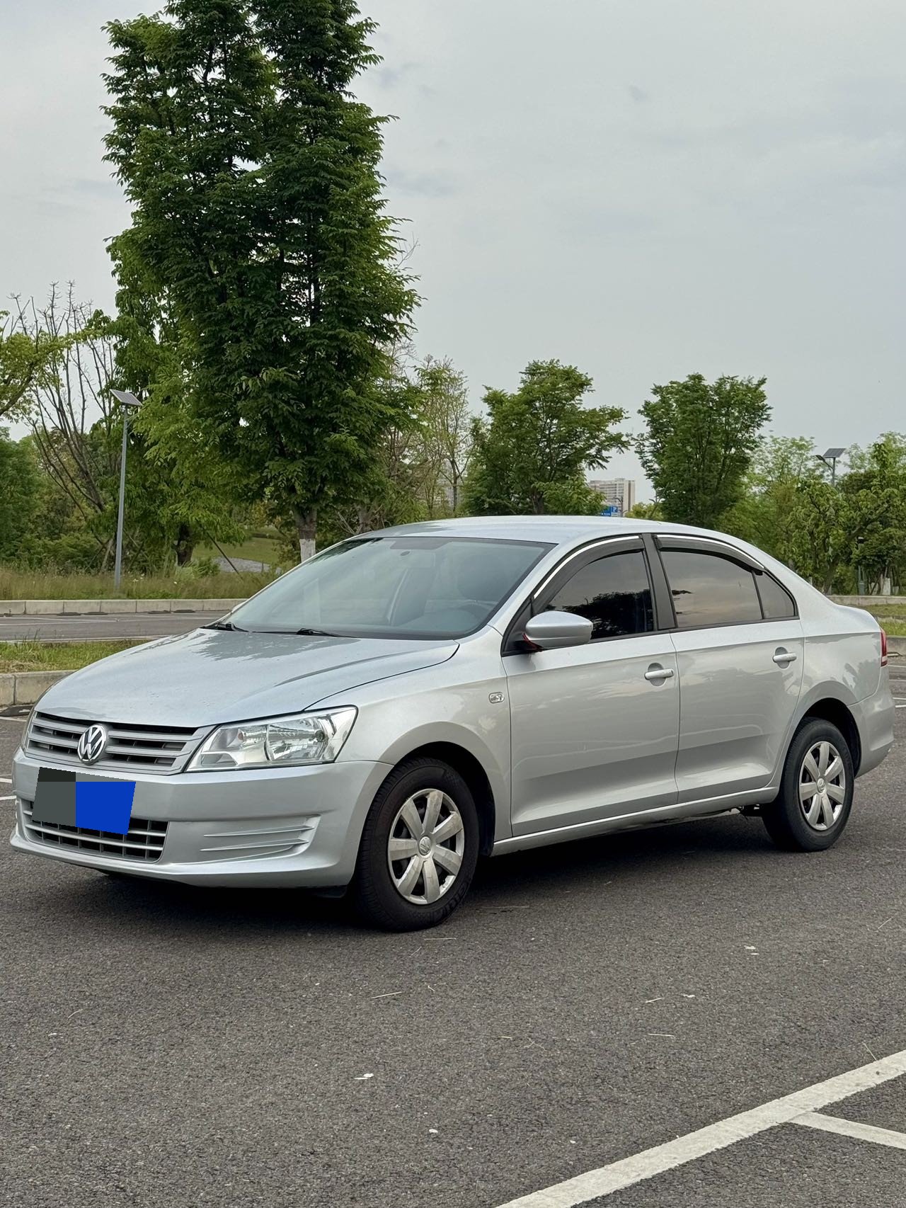 Volkswagen Santana 2013 Volkswagen Santana 2013 car image