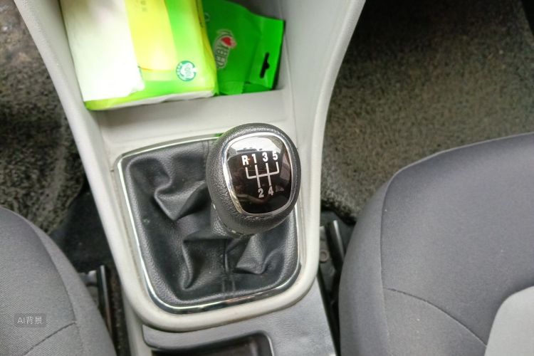Skoda Rapid 2016 #16 Skoda Rapid 2016 immagine di auto #16