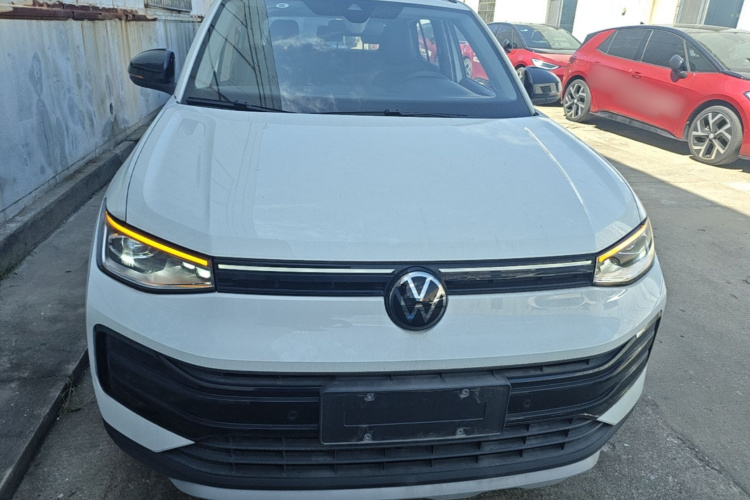 Volkswagen Tharu 2025 #3 Volkswagen Tharu 2025 car image #3