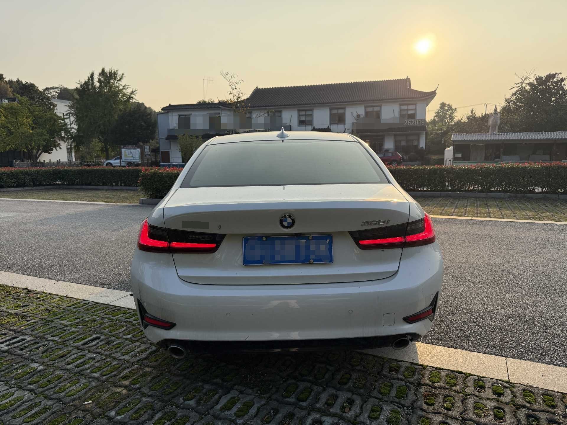 BMW 3 Series 2022 #7 BMW 3 Series 2022 immagine di auto #7