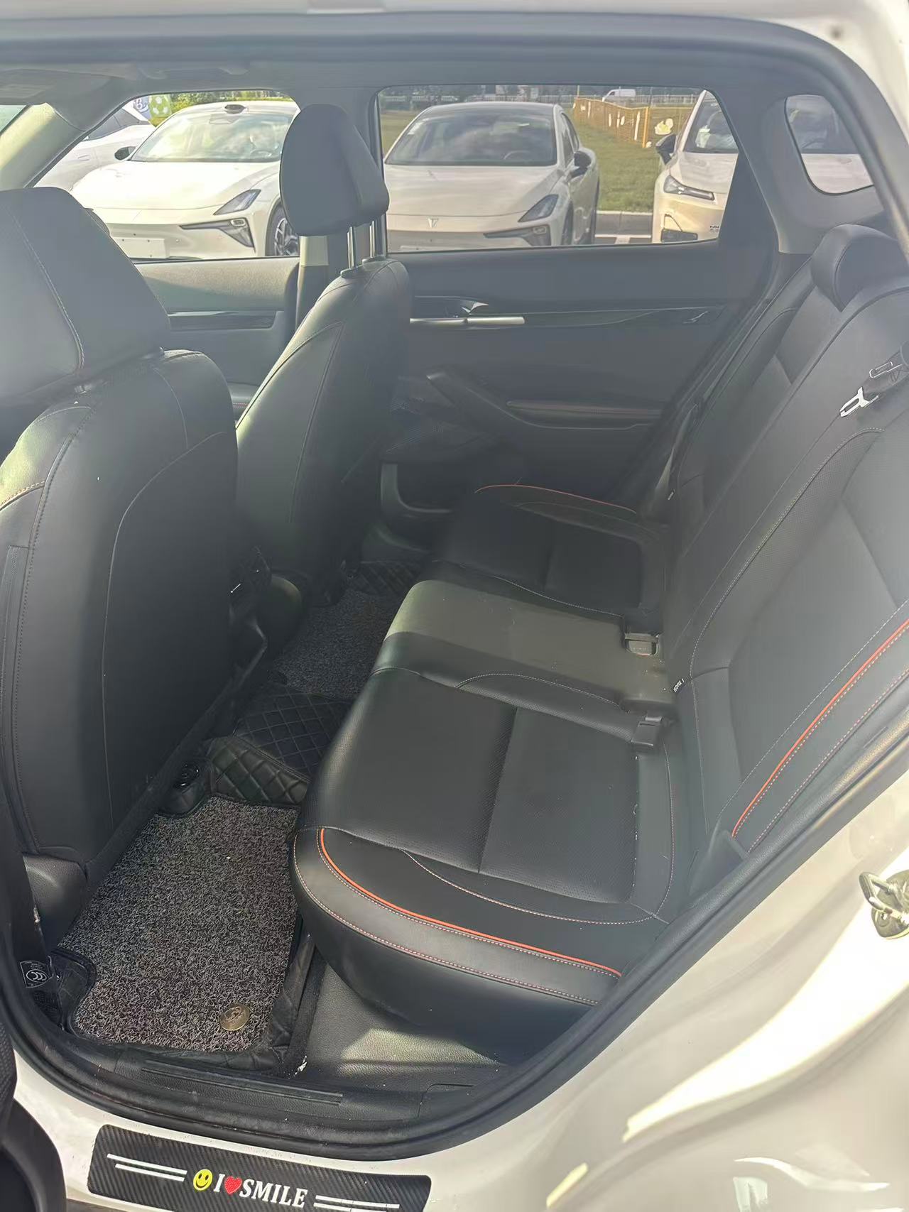 Kia Seltos 2023 immagine di auto #8