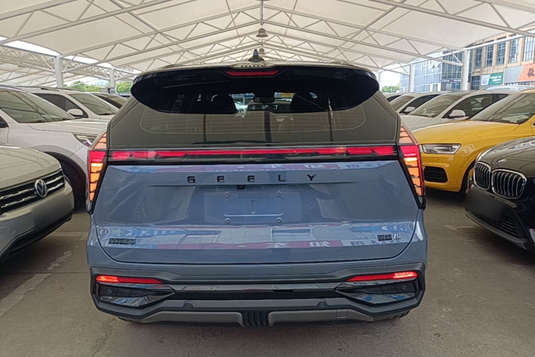GEELY Boyue L 2023 car image #6
