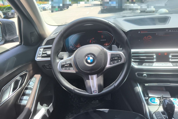 BMW 3 Series 2021 car image #11