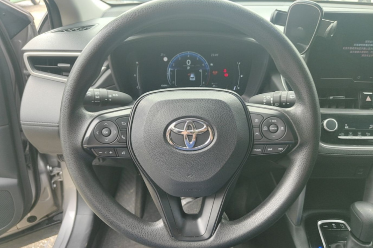 Toyota Corolla Cross 2023 #11 Toyota Corolla Cross 2023 car image #11