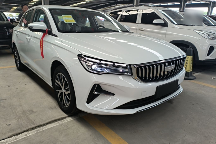 GEELY Emgrand 2026 car image #4