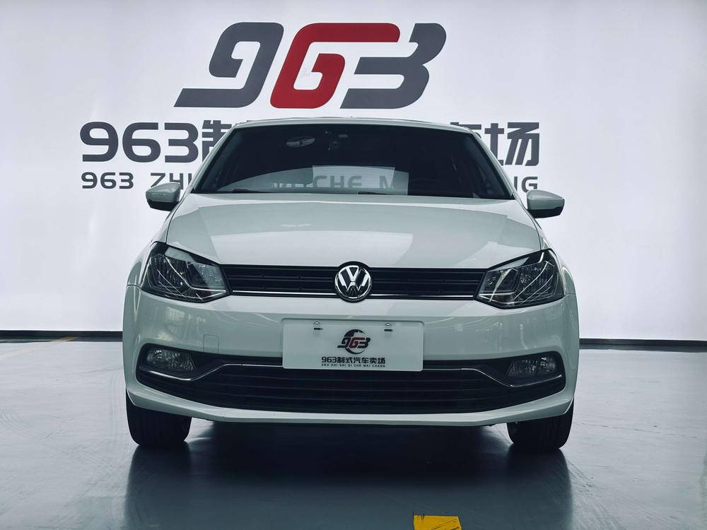 Volkswagen Polo 2017 car image #2