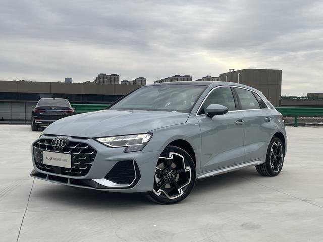 Audi A3 2026 immagine di auto #21