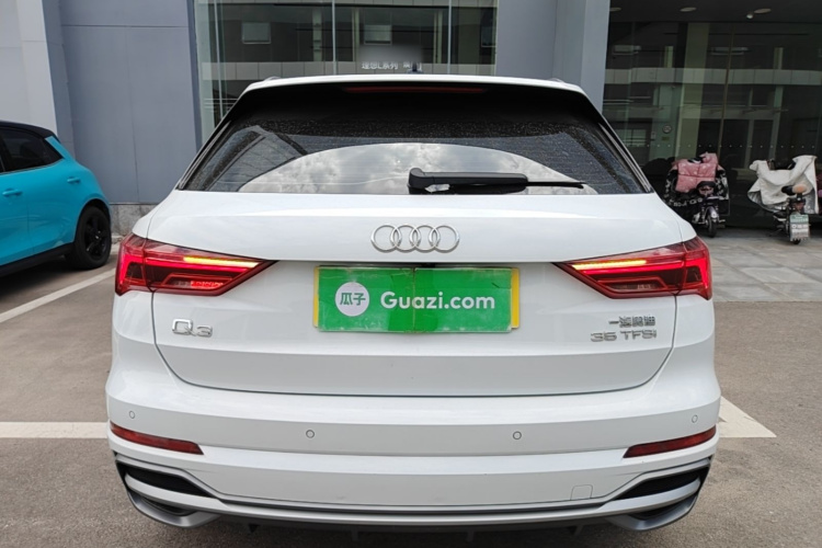 Audi Q3 2021 car image #4