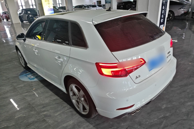 Audi A3 2021 #5 Audi A3 2021 صورة سيارة #5