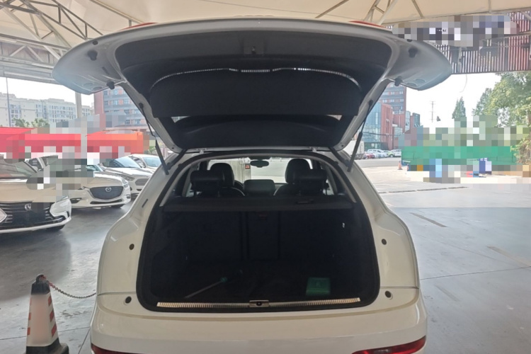 Audi Q3 2015 #21 Audi Q3 2015 car image #21