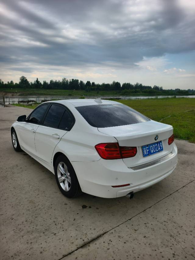 BMW 3 Series 2014 #5 BMW 3 Series 2014 car image #5