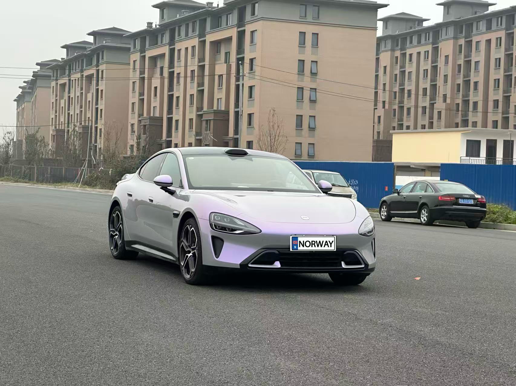 MI SU7 2025 car image #3