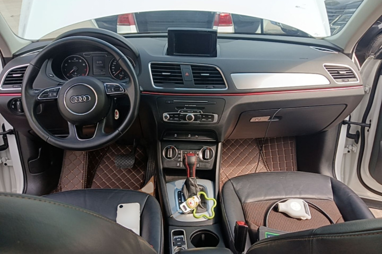 Audi Q3 2016 #10 Audi Q3 2016 car image #10