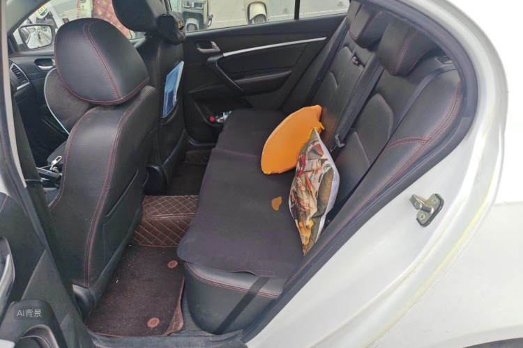 GEELY Emgrand 2015 car image #19