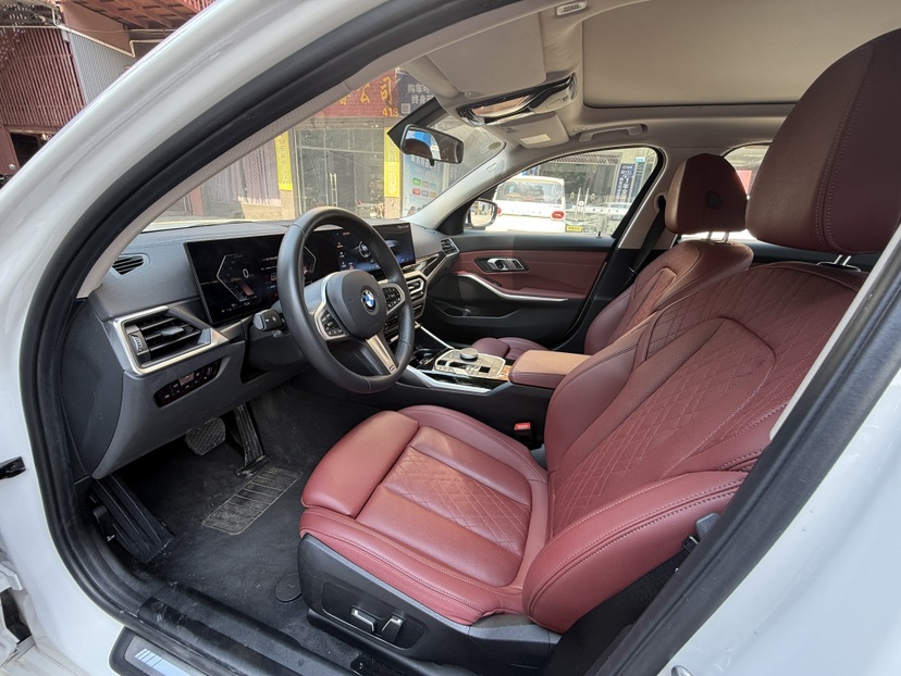 BMW 3 Series 2024 #7 BMW 3 Series 2024 car image #7