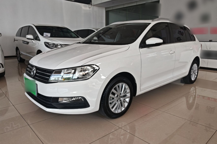 Volkswagen Santana 2017 car image #2