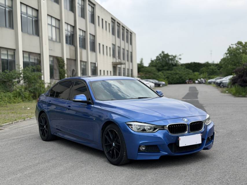 BMW 3 Series 2018 #3 BMW 3 Series 2018 car image #3