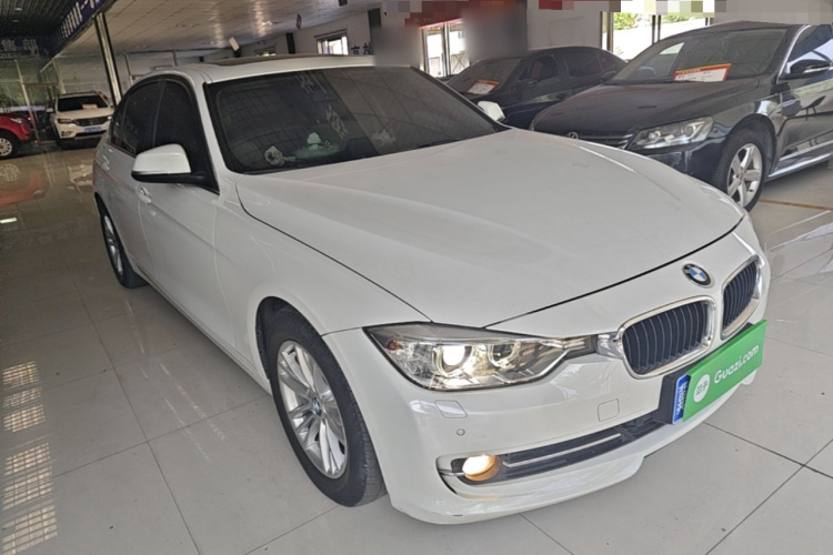 BMW 3 Series 2015 #4 BMW 3 Series 2015 car image #4