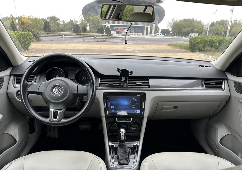 Volkswagen Bora 2016 imagem de carro #9