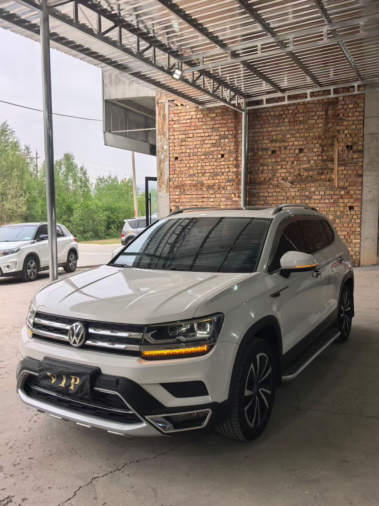2018 car image 