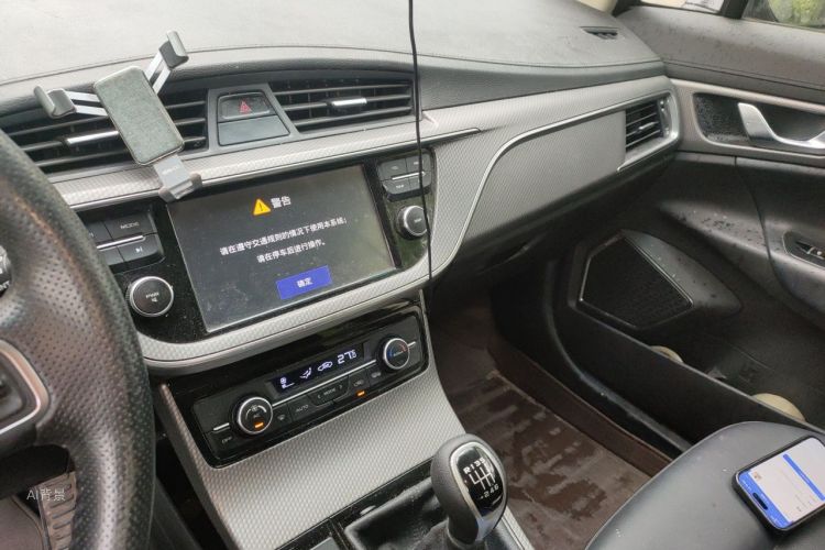 GEELY Emgrand GS 2016 car image #15