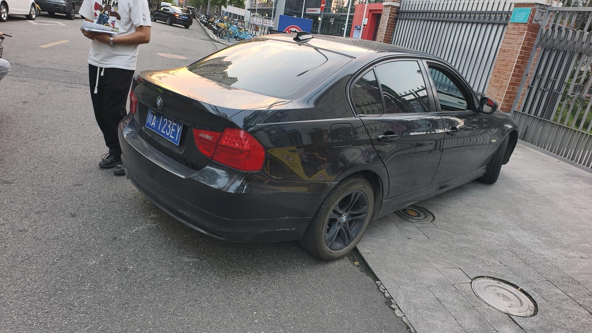 BMW 3 Series 2010 #6 BMW 3 Series 2010 image de voiture #6