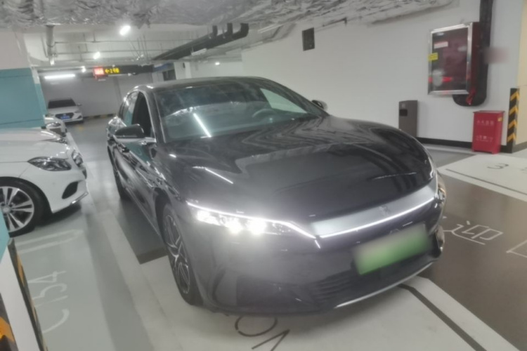 BYD Han 2025 #4 BYD Han 2025 imagen de coche #4