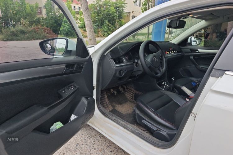 Volkswagen Bora 2017 immagine di auto #18