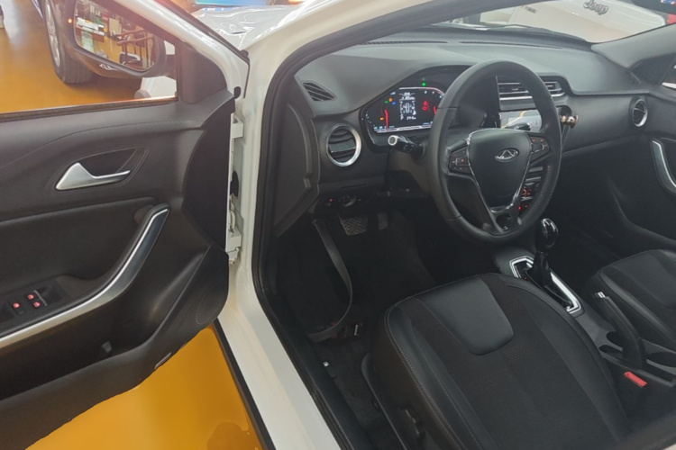 Chery Tiggo 3x 2018 #16 Chery Tiggo 3x 2018 car image #16