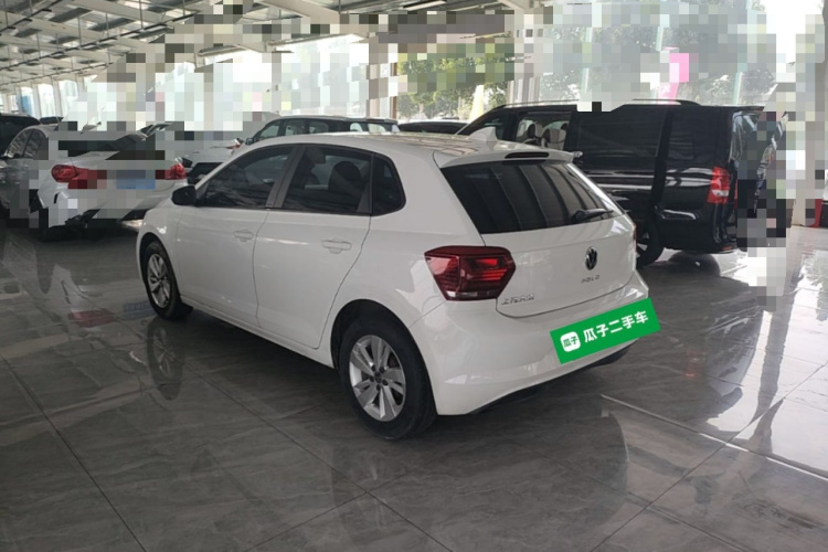 Volkswagen Polo 2021 car image #5