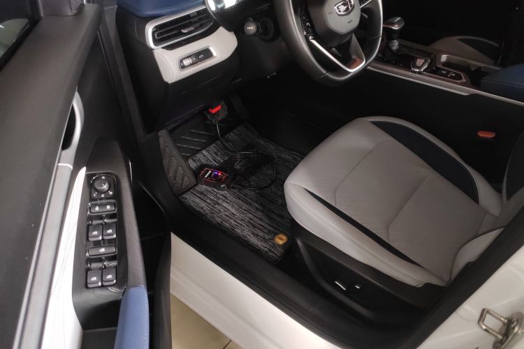 GEELY Emgrand 2022 imagem de carro #16