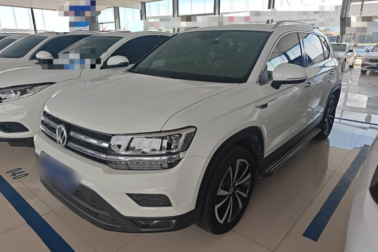 Volkswagen Tharu 2020 car image #2