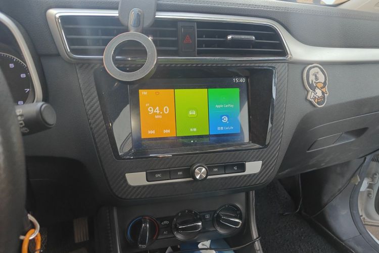 MG ZS 2019 car image #13