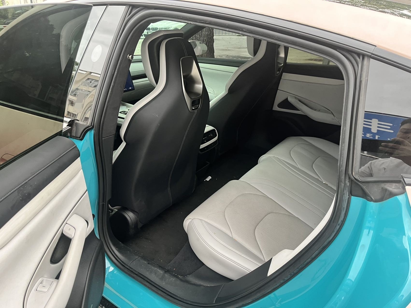 2024 car image #6