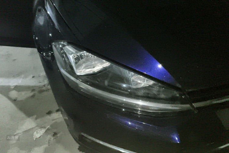 Volkswagen Golf 2020 car image #8