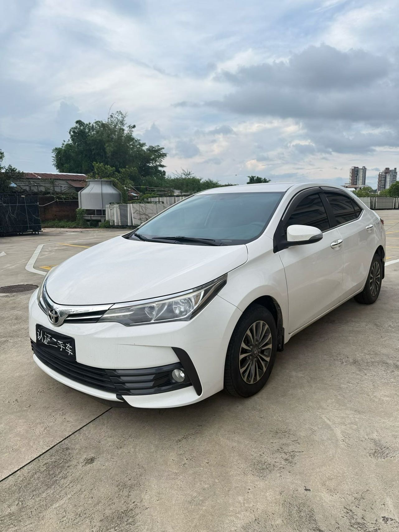 2018 2018 car image