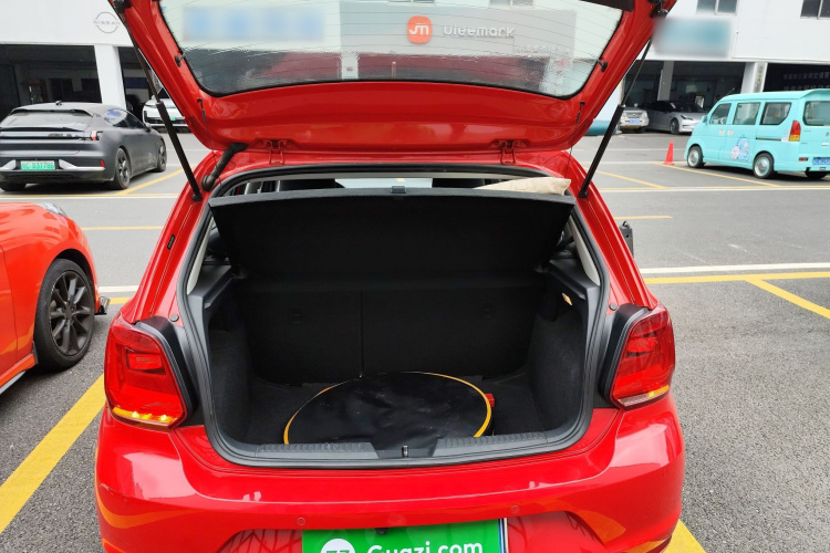 Volkswagen Polo 2018 car image #21