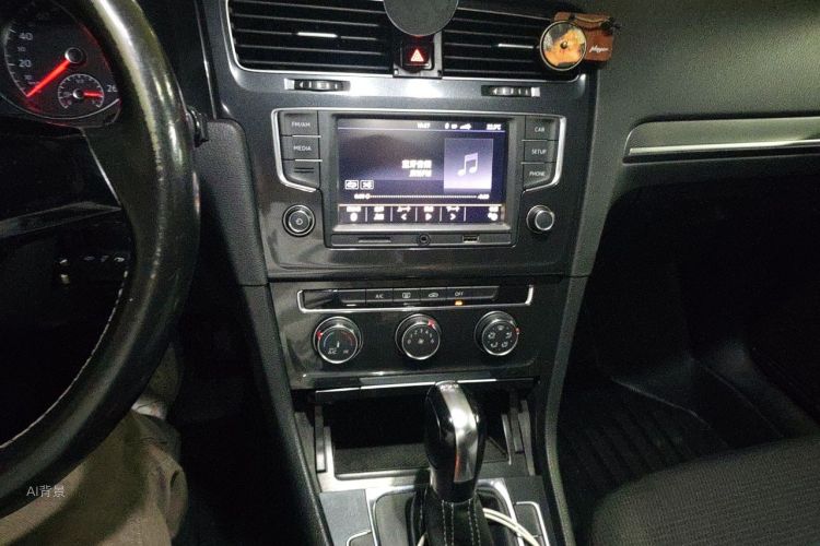 Volkswagen Golf 2017 #15 Volkswagen Golf 2017 car image #15