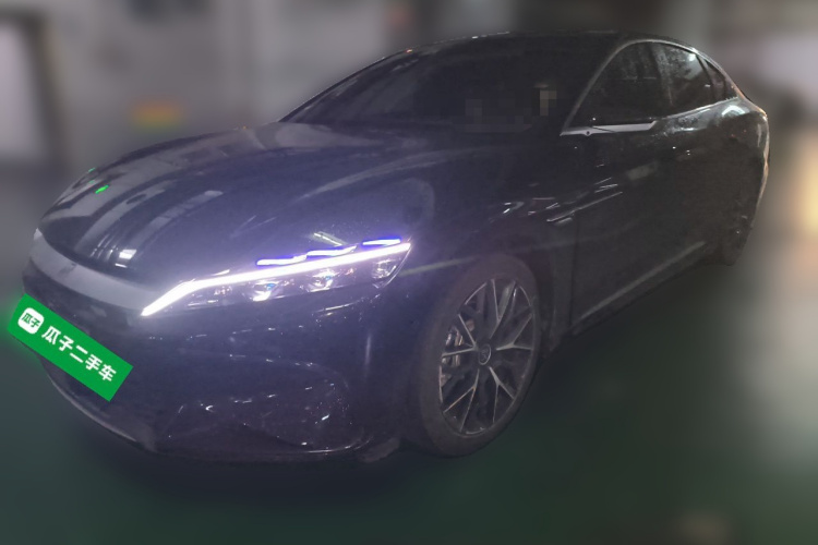 BYD Han 2025 image de voiture #2