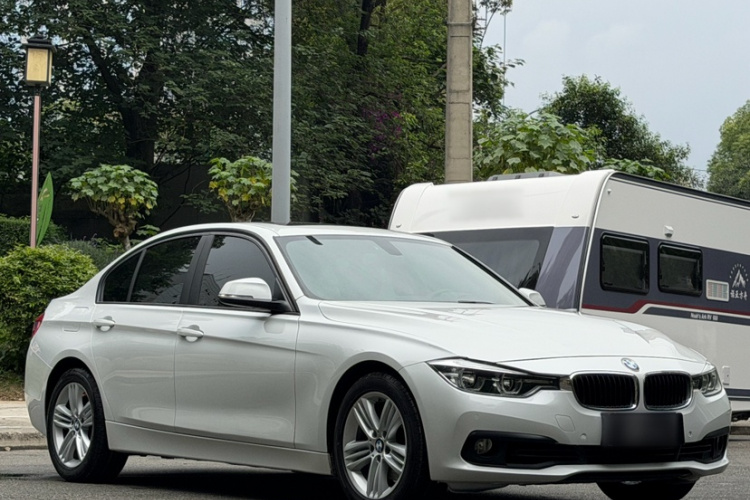 BMW 3 Series 2017 #10 BMW 3 Series 2017 immagine di auto #10