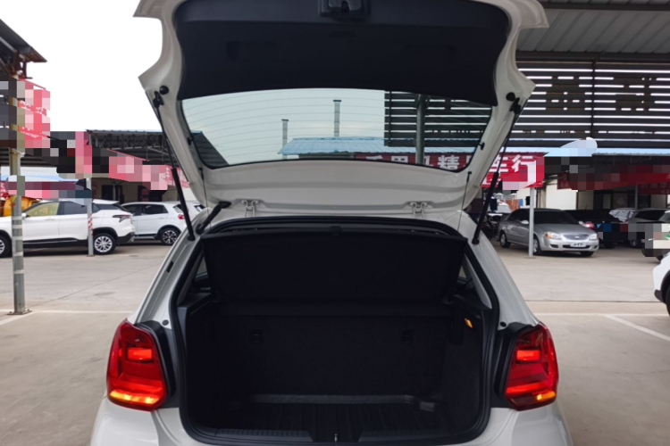 Volkswagen Polo 2018 #19 Volkswagen Polo 2018 car image #19