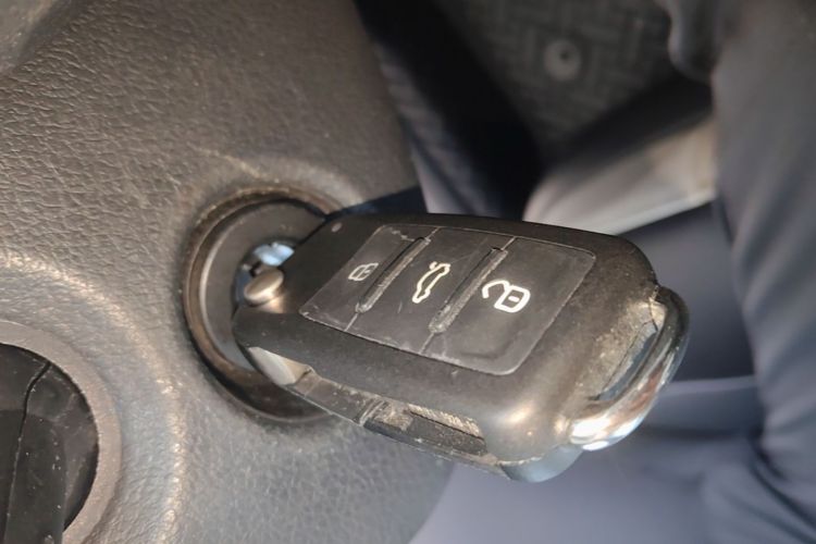 Volkswagen Lavida 2017 car image #12