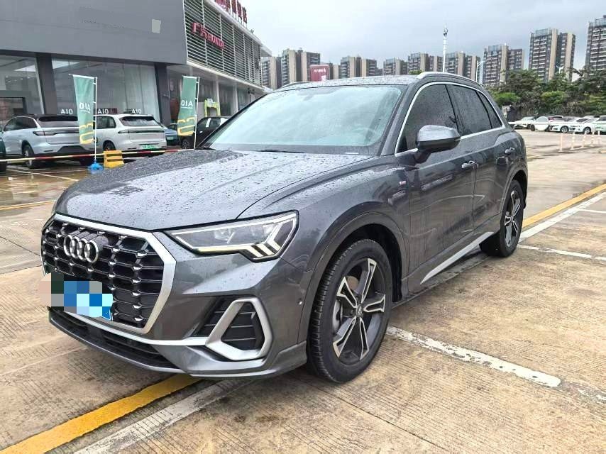 Audi Q3 2020 car image 
