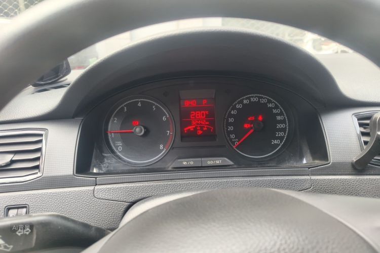 Volkswagen Santana 2020 car image #13